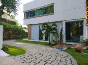 Casa em condominio c acesso ao mar em Mangaratiba